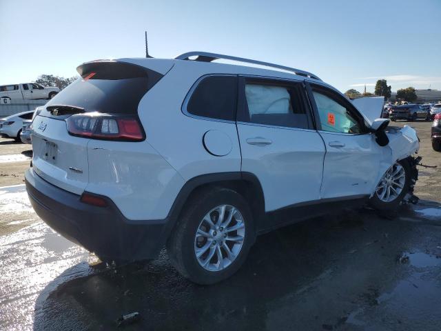 1C4PJLCB4KD247172 - 2019 JEEP CHEROKEE LATITUDE WHITE photo 3