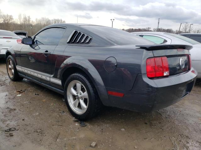 1ZVFT80N675279332 - 2007 FORD MUSTANG CHARCOAL photo 2