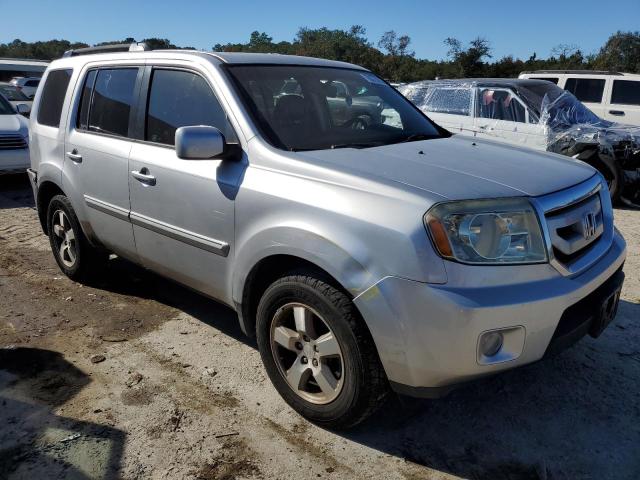 5FNYF3H53AB007157 - 2010 HONDA PILOT EXL SILVER photo 4