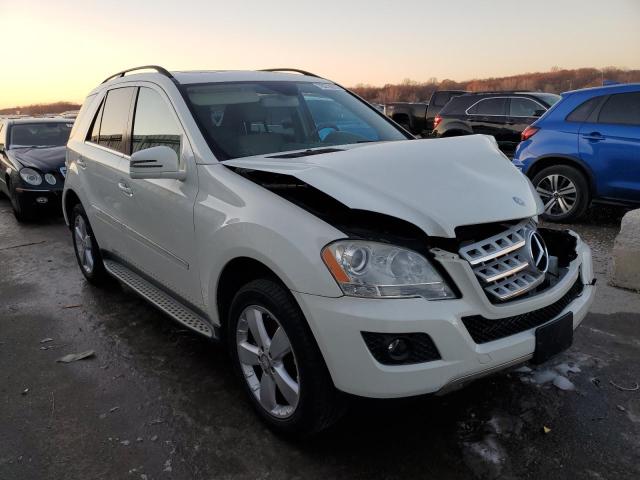 4JGBB8GB7BA733003 - 2011 MERCEDES-BENZ ML 350 4MATIC WHITE photo 4