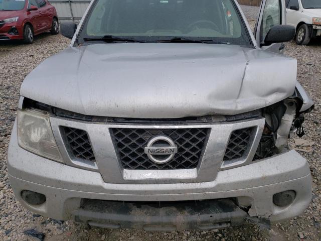 1N6AD0EV5GN795506 - 2016 NISSAN FRONTIER S SILVER photo 11