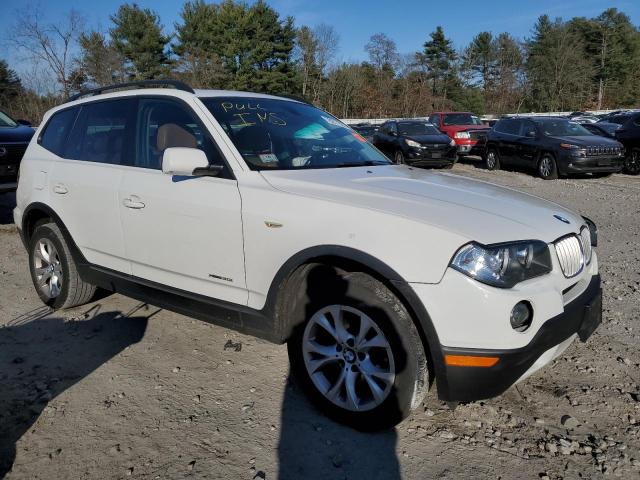 WBXPC93499WJ30316 - 2009 BMW X3 XDRIVE30I WHITE photo 4