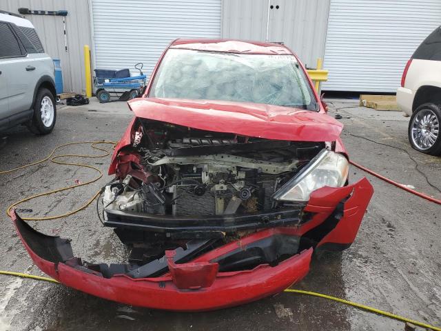 3N1BC13E97L399701 - 2007 NISSAN VERSA S RED photo 5