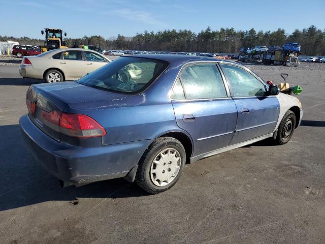 1HGCG66561A006493 - 2001 HONDA ACCORD LX BLUE photo 3