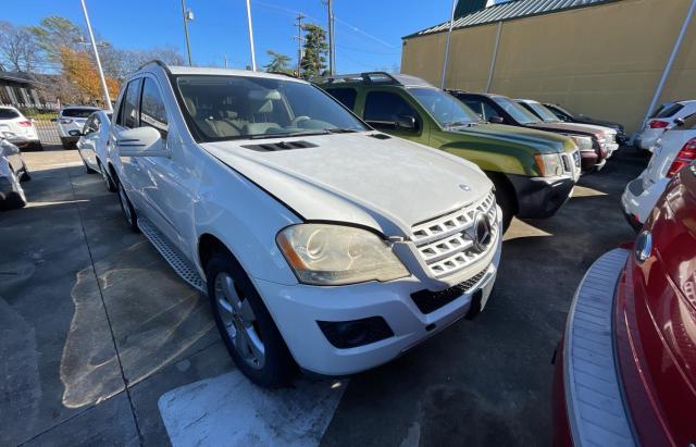 4JGBB5GB6BA695469 - 2011 MERCEDES-BENZ ML 350 WHITE photo 1