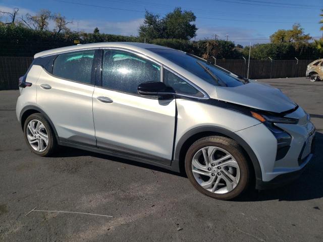 1G1FW6S04P4135308 - 2023 CHEVROLET BOLT EV 1LT SILVER photo 4