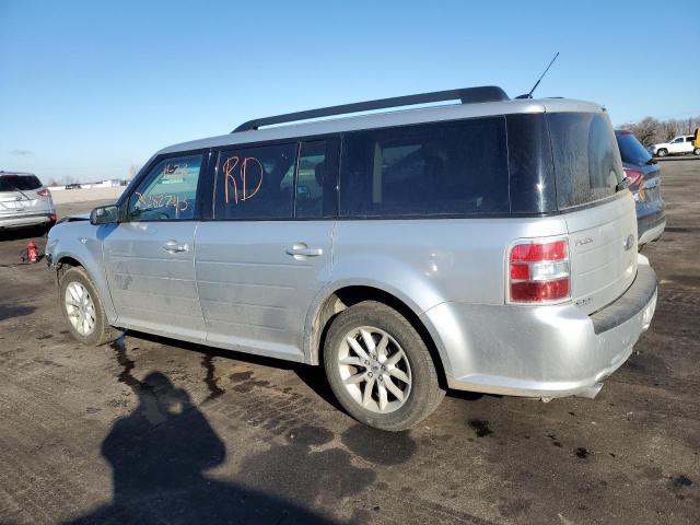 2FMGK5B86FBA15954 - 2015 FORD FLEX SE SILVER photo 2