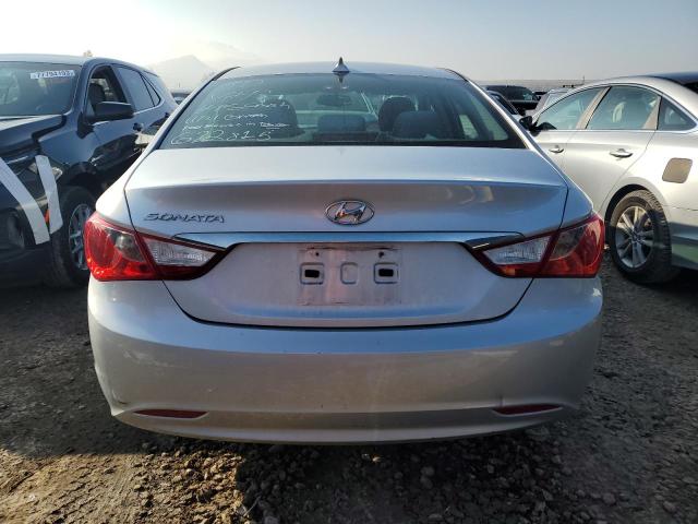 5NPEB4AC7DH622815 - 2013 HYUNDAI SONATA GLS SILVER photo 6