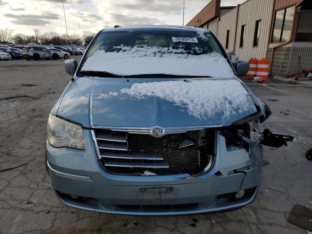 2A4RR5DX4AR279858 - 2010 CHRYSLER TOWN & COU TOURING TURQUOISE photo 5