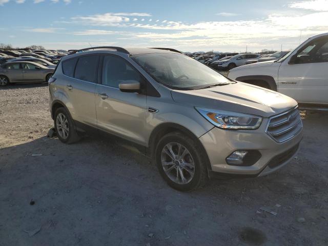 1FMCU0GD2HUC98724 - 2017 FORD ESCAPE SE GOLD photo 4