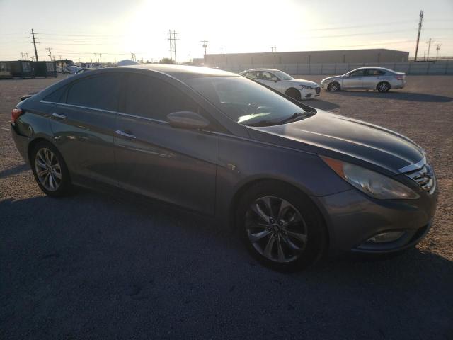 5NPEC4AC6DH577606 - 2013 HYUNDAI SONATA SE GRAY photo 4