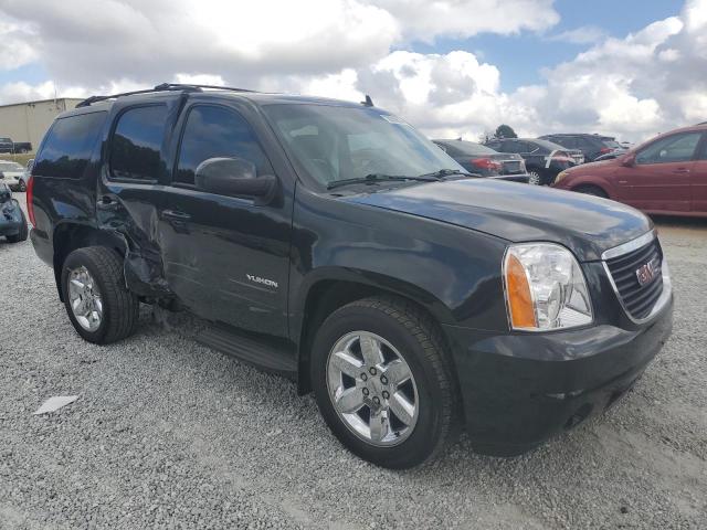 1GKS1CE01CR273467 - 2012 GMC YUKON SLT BLACK photo 4