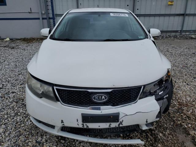 KNAFU4A29A5826529 - 2010 KIA FORTE EX WHITE photo 5