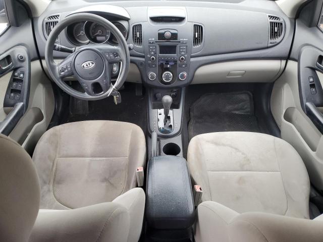 KNAFU4A29A5826529 - 2010 KIA FORTE EX WHITE photo 8