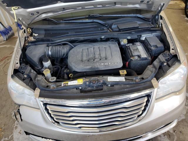 2C4RC1BG4DR556452 - 2013 CHRYSLER TOWN & COU TOURING GOLD photo 12