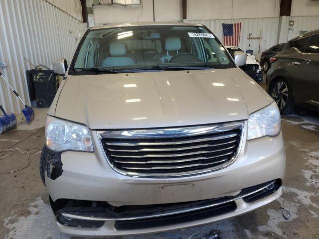2C4RC1BG4DR556452 - 2013 CHRYSLER TOWN & COU TOURING GOLD photo 5