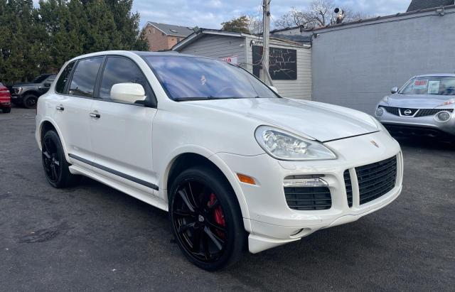 WP1AD2AP2ALA60487 - 2010 PORSCHE CAYENNE GTS WHITE photo 1