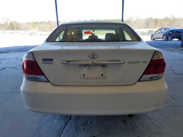 4T1BE32K05U571140 - 2005 TOYOTA CAMRY LE WHITE photo 6