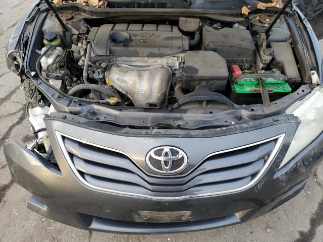 4T1BF3EK0BU181949 - 2011 TOYOTA CAMRY BASE GRAY photo 11