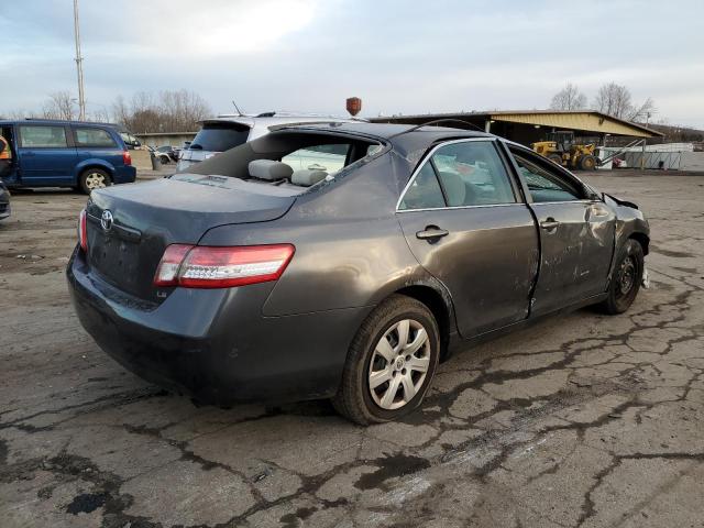 4T1BF3EK0BU181949 - 2011 TOYOTA CAMRY BASE GRAY photo 3