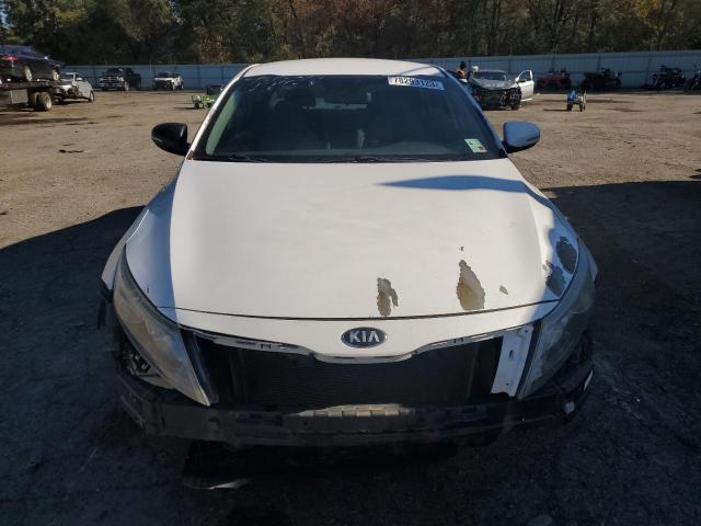 5XXGM4A73EG315869 - 2014 KIA OPTIMA LX WHITE photo 5