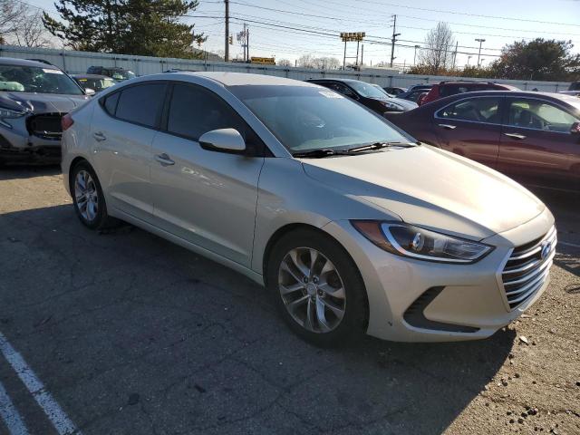 5NPD84LF3HH040217 - 2017 HYUNDAI ELANTRA SE SILVER photo 4