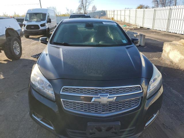 1G11H5SA9DF283459 - 2013 CHEVROLET MALIBU LTZ ნაცრისფერი ფოტო 5