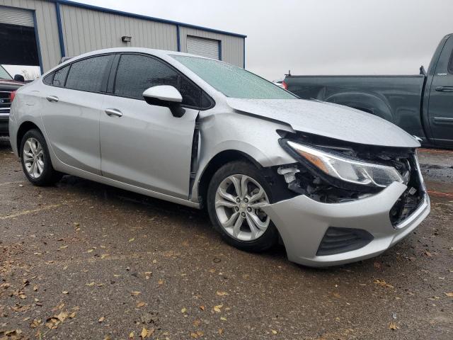 1G1BC5SM6K7120644 - 2019 CHEVROLET CRUZE LS SILVER photo 4