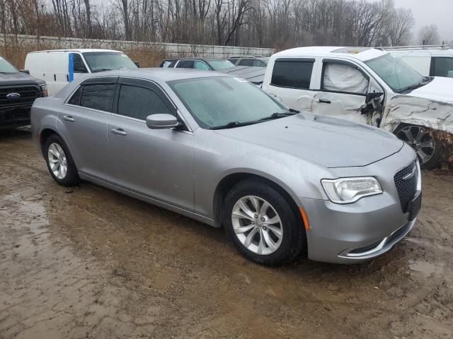 2C3CCAAGXGH106262 - 2016 CHRYSLER 300 LIMITED SILVER photo 4