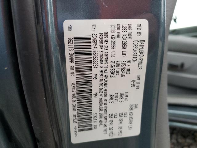 2C4GP54L05R566264 - 2005 CHRYSLER TOWN & COU TOURING BLUE photo 13