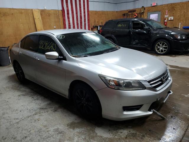 1HGCR2F3XEA041111 - 2014 HONDA ACCORD LX SILVER photo 4