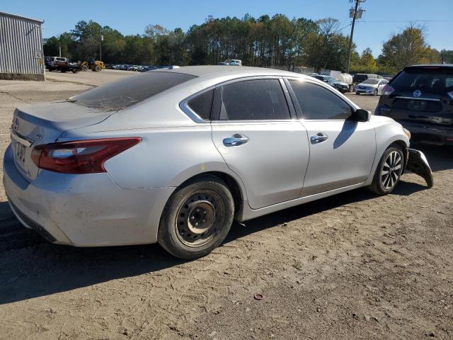 1N4AL3AP2JC210727 - 2018 NISSAN ALTIMA 2.5 SILVER photo 3