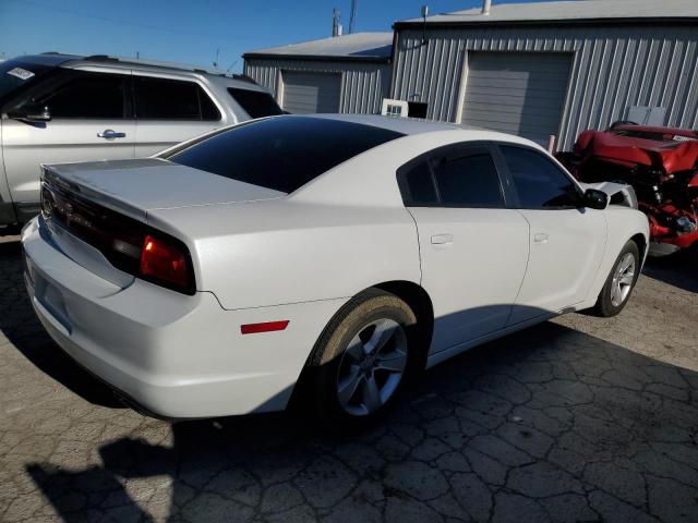 2C3CDXBGXEH265195 - 2014 DODGE CHARGER SE WHITE photo 3