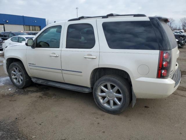 1GKS2CE09BR145991 - 2011 GMC YUKON SLT WHITE photo 2