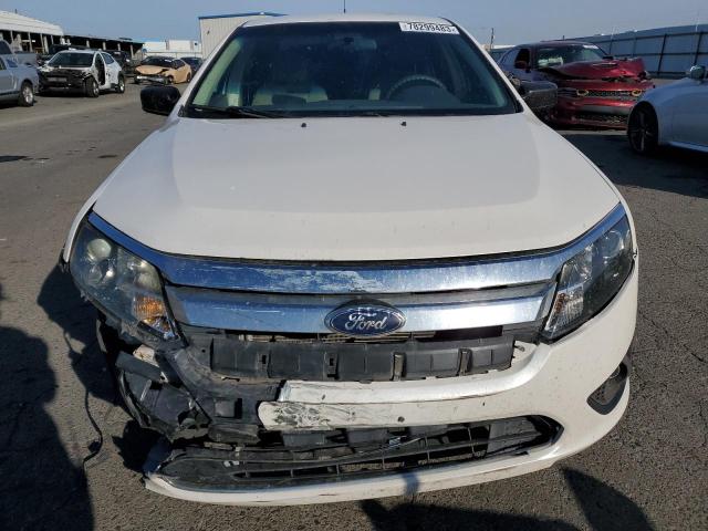 3FAHP0HA0CR130494 - 2012 FORD FUSION SE WHITE photo 5