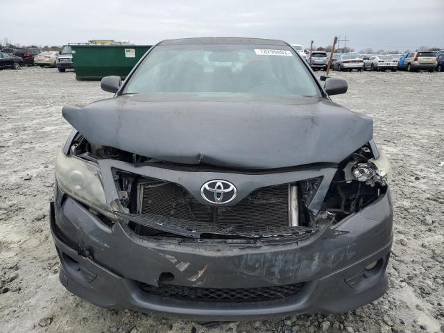 4T1BK3EK5AU114855 - 2010 TOYOTA CAMRY SE SILVER photo 5