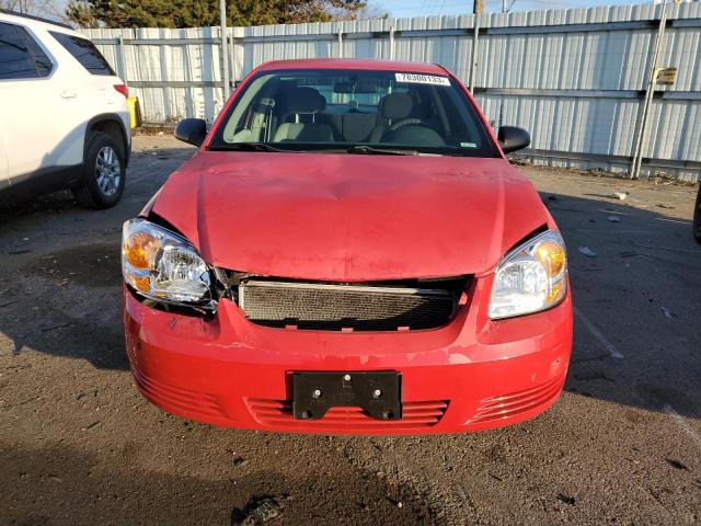 1G1AK52F857664924 - 2005 CHEVROLET COBALT RED photo 5