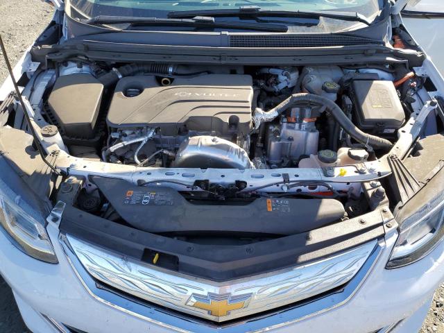 1G1RC6S58JU107097 - 2018 CHEVROLET VOLT LT WHITE photo 11