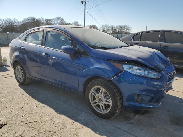 3FADP4BJ0KM153140 - 2019 FORD FIESTA SE BLUE photo 4