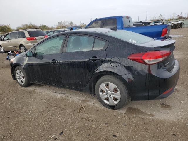 3KPFL4A78JE218054 - 2018 KIA FORTE LX BLACK photo 2