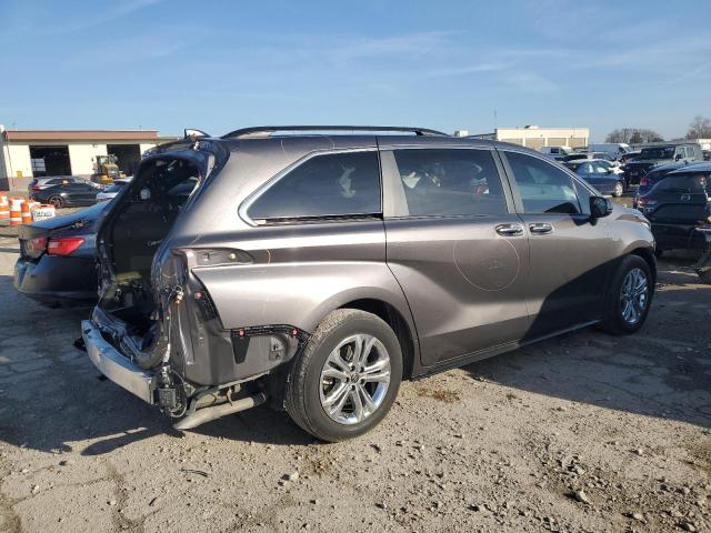 5TDXSKFC4NS070725 - 2022 TOYOTA SIENNA XSE GRAY photo 3