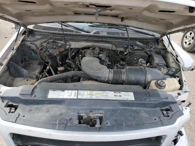 1FTRX17W5YNB63261 - 2000 FORD F150 SILVER photo 11