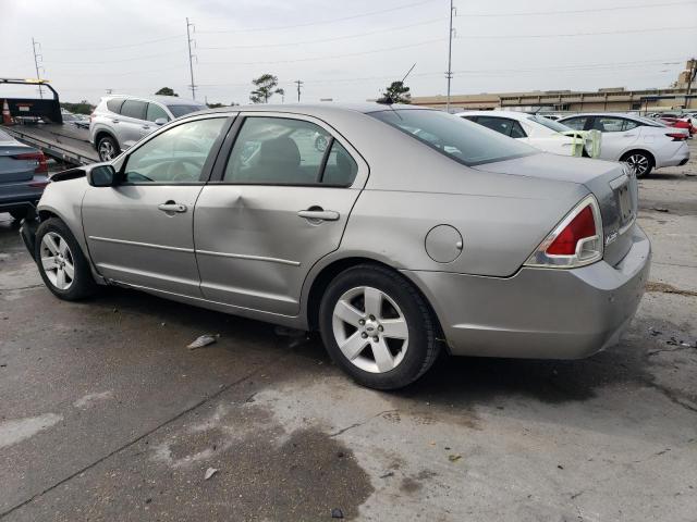 3FAHP07Z78R201785 - 2008 FORD FUSION SE GRAY photo 2