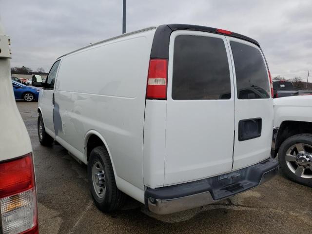 1GCWGFCA6D1134931 - 2013 CHEVROLET EXPRESS G2 WHITE photo 2