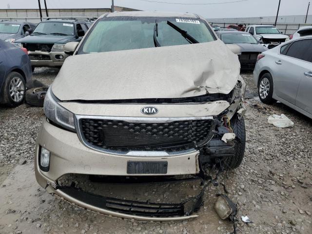 KNDMC5C13H6257253 - 2017 KIA SEDONA EX GOLD photo 5