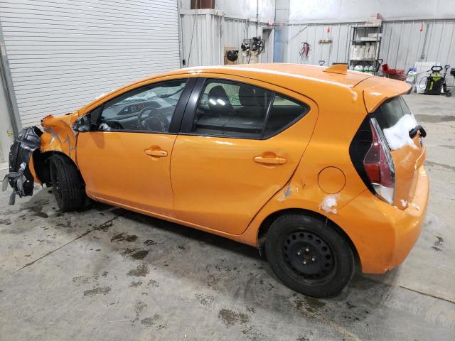 JTDKDTB31F1110273 - 2015 TOYOTA PRIUS C ORANGE photo 2