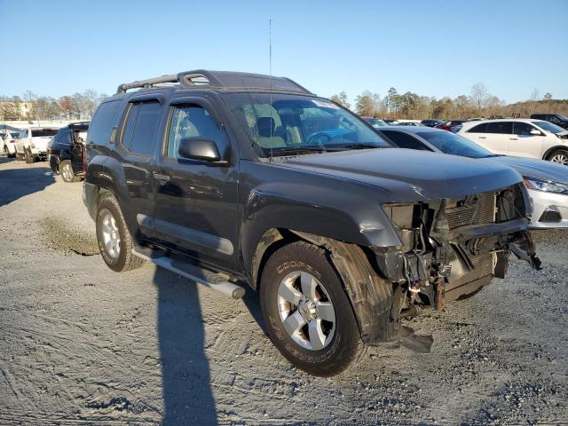 5N1AN0NU8DN815200 - 2013 NISSAN XTERRA X GRAY photo 4