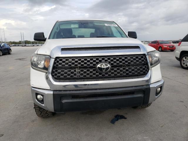 5TFEY5F16LX271765 - 2020 TOYOTA TUNDRA CREWMAX SR5 WHITE photo 5