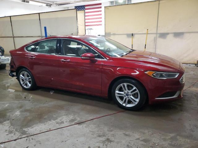 3FA6P0HD1JR127084 - 2018 FORD FUSION SE BURGUNDY photo 4