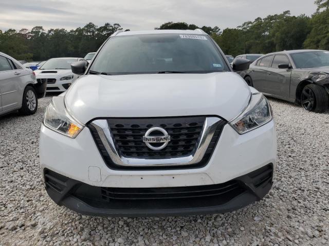 3N1CP5CUXKL497894 - 2019 NISSAN KICKS S WHITE photo 5